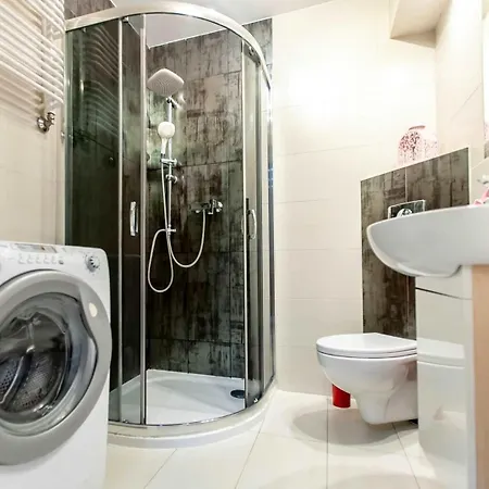 アパート Nw Mieszkanie Przy Niepodleglosci 865 W Sopocie ソポト